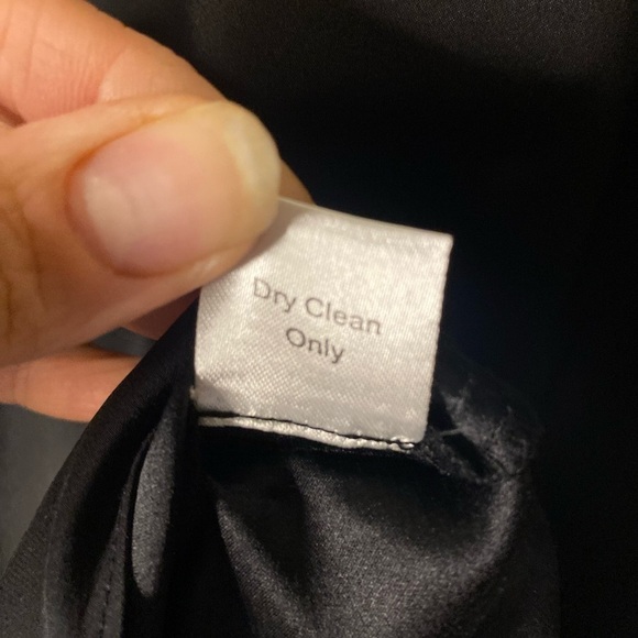 Parker Women's Black and Cream Silk V Neck Mini Dress Size Medium Classic Dressy - Picture 16 of 16